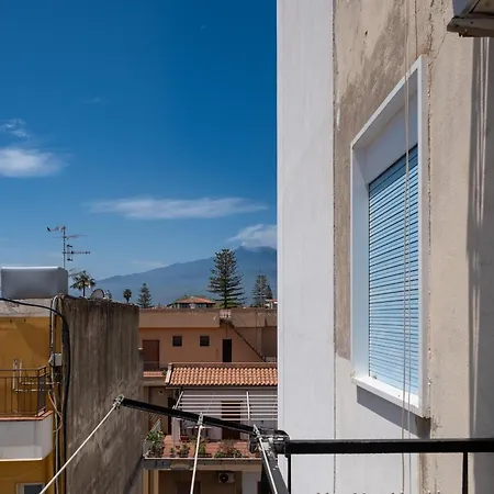 N21 Daire Giardini Naxos